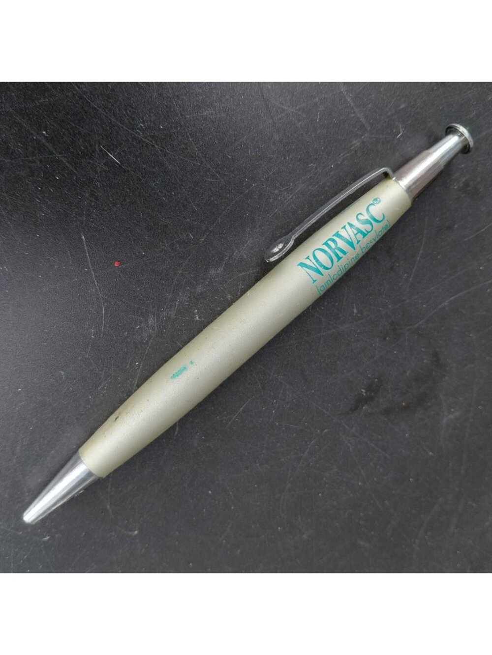 Vint Norvasc Ballpoint Click Pen Green Ink Chrome Trim Pharmaceutical Promo